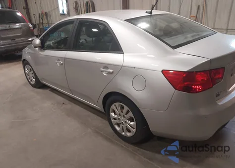 2012 Kia Forte Lx z USA, uszkodzony, nr VIN KNAFT4A23C5607295